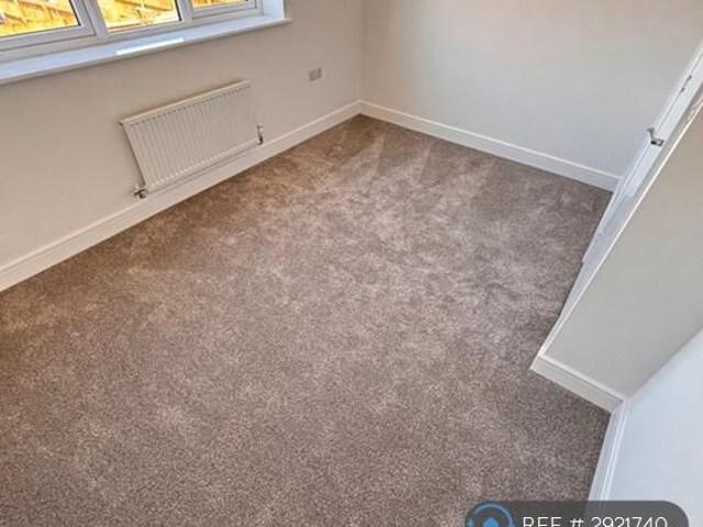 House for rent in Elmfield, Leicestershire