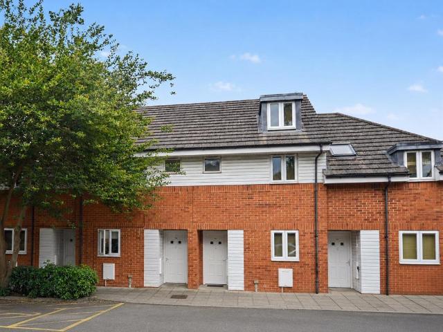House for rent in Semilong, Northampton