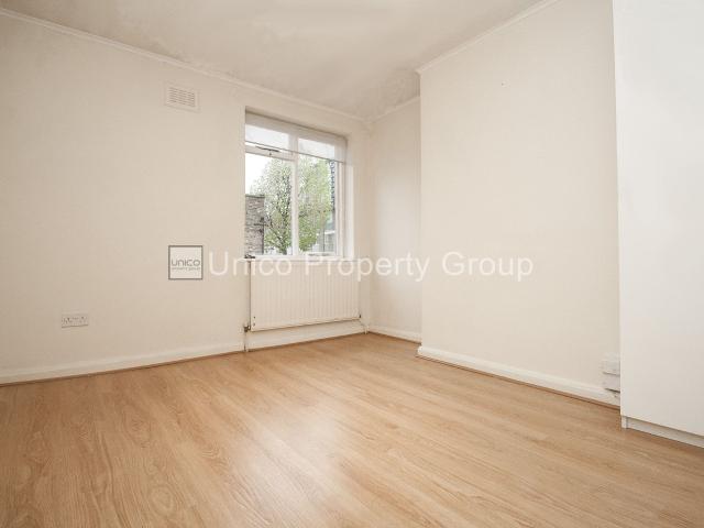 House for rent in Old Ford, Bow