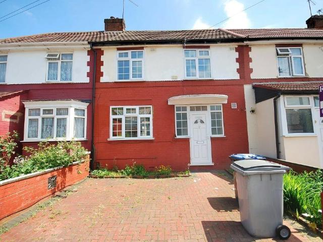 House for rent in Alperton, Greater London