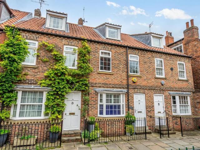 House for rent in High Field, York