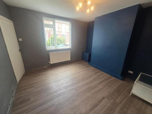House for rent in Rossmore, Cheshire
