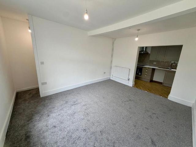 House for rent in Penygraig, Wales