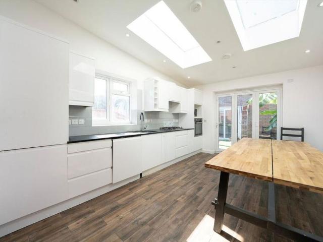 House for rent in Beckton, Greater London