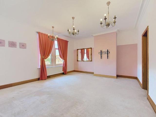 House for rent in Lower Wyke, West Yorkshire