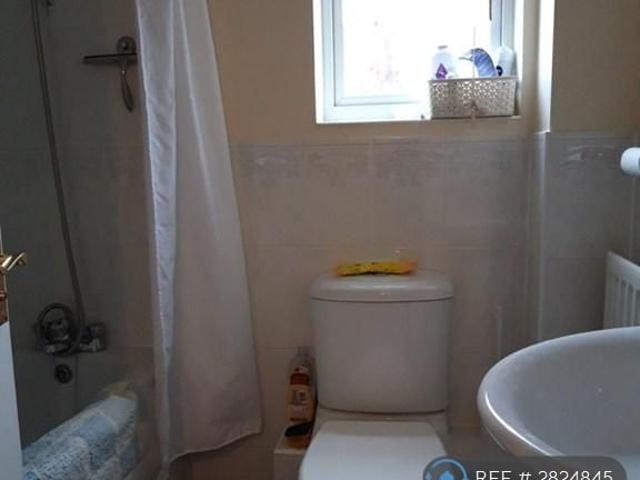 House for rent in Elvetham Heath, Hart