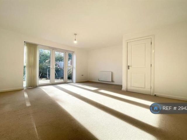 House for rent in Rodbourne, Swindon