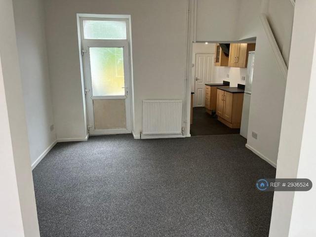 House for rent in Pontypridd, Wales