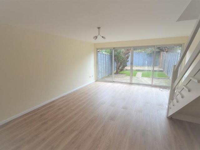 House for rent in London Borough of Redbridge, Greater London