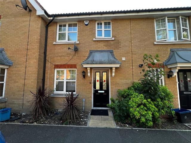 House for rent in Seven Kings, Greater London
