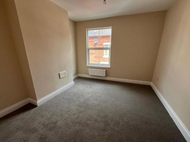 House for rent in Caldermill, East Midlands