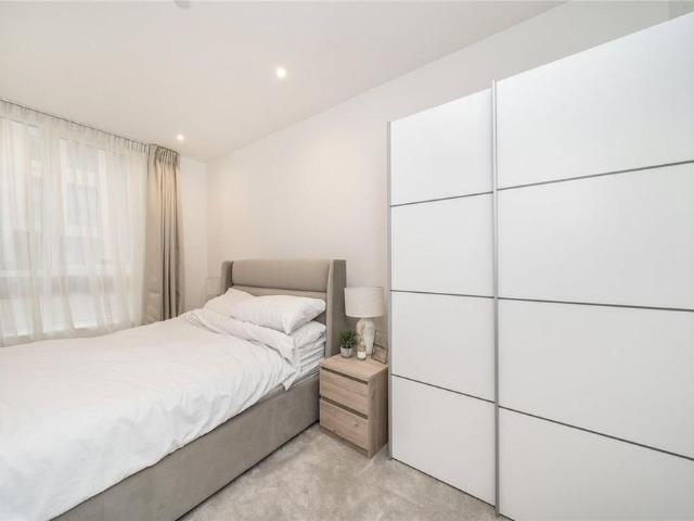 House for rent in Blackheath Royal Standard, Greater London
