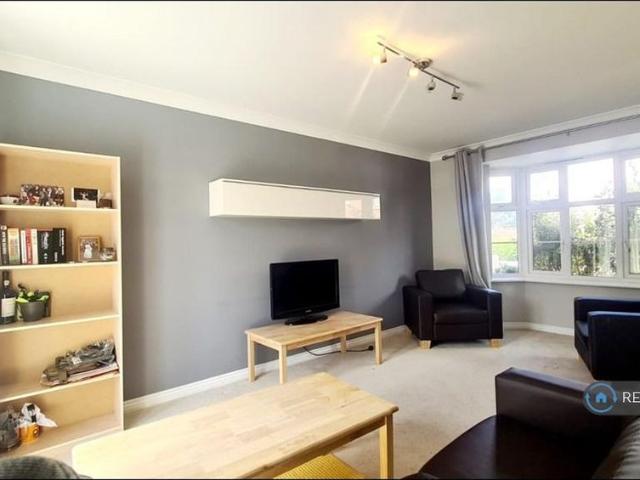 House for rent in Moreton Hall, Chedburgh