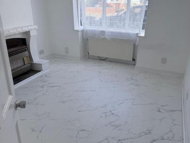 House for rent in London Borough of Merton, Mitcham