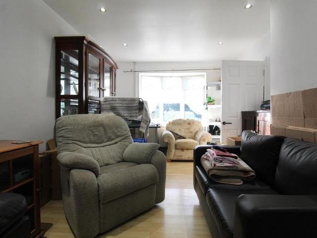 House for rent in Pouchen End, Hertfordshire
