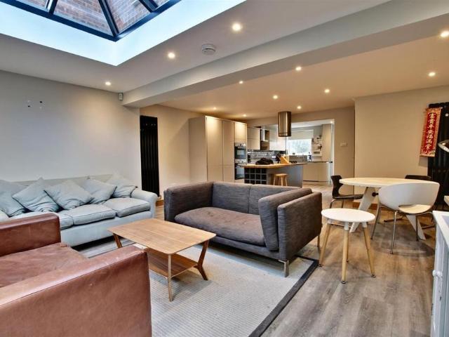 House for rent in Shortlands, Greater London