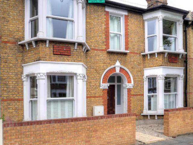 House for rent in East Greenwich, Greater London