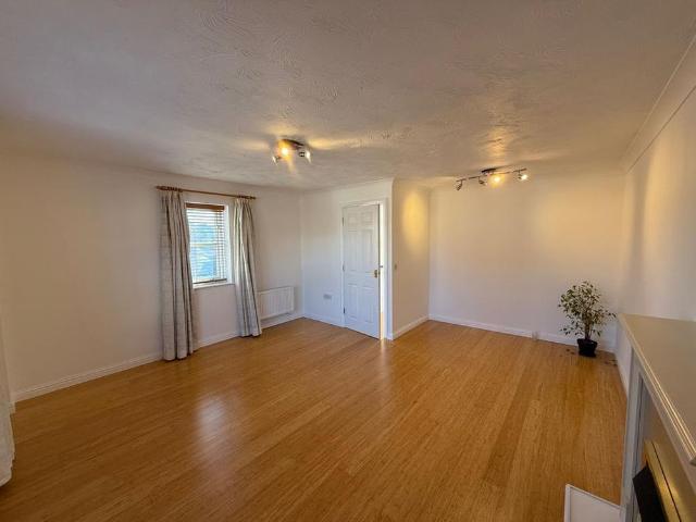 House for rent in Key Street, Suffolk