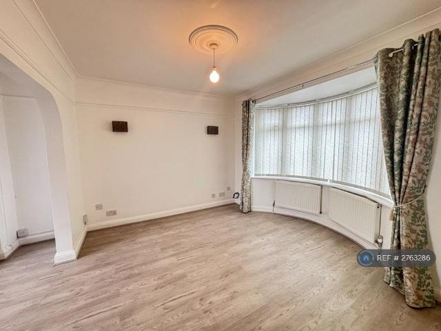 House for rent in Worcester Park, Greater London