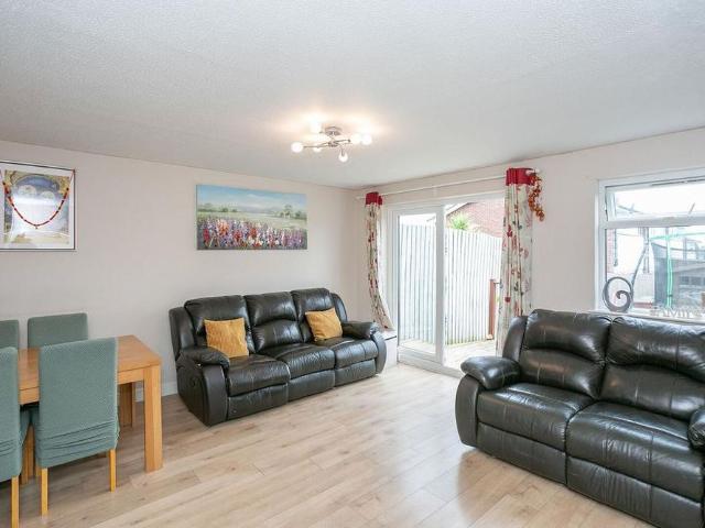 House for rent in Bushey, Hertsmere