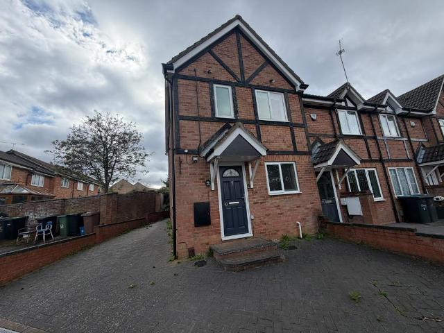House for rent in Lewsey Farm