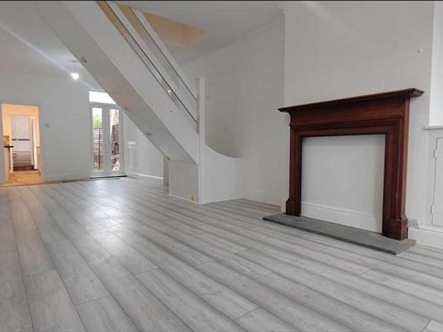 House for rent in New Bilton, Warwickshire
