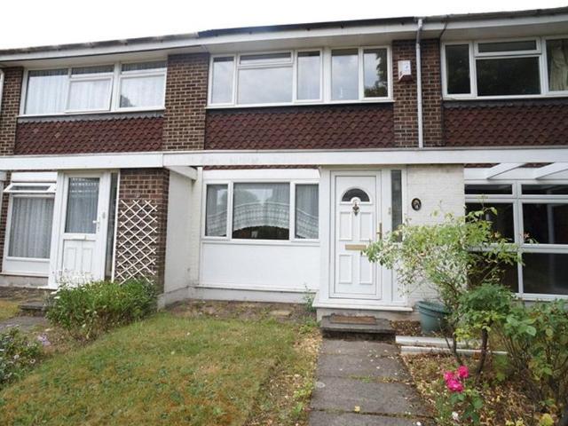 House for rent in Longlands, Greater London