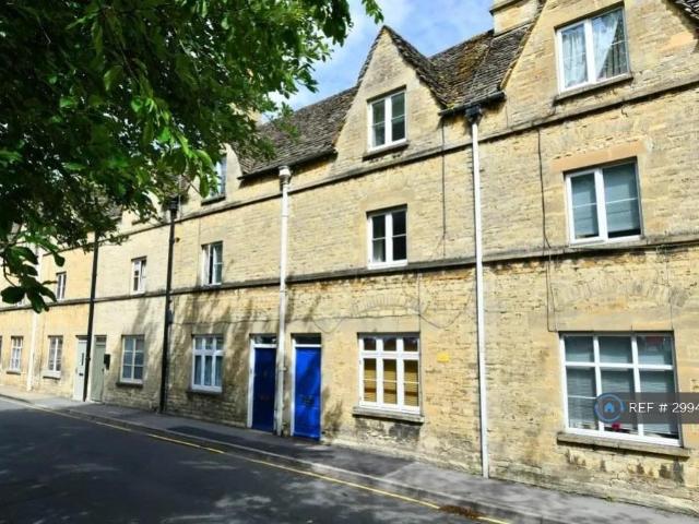 House for rent in Chesterton, Cotswold