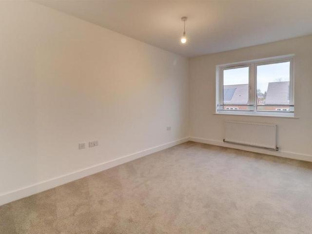 House for rent in Park Hill, Green Close