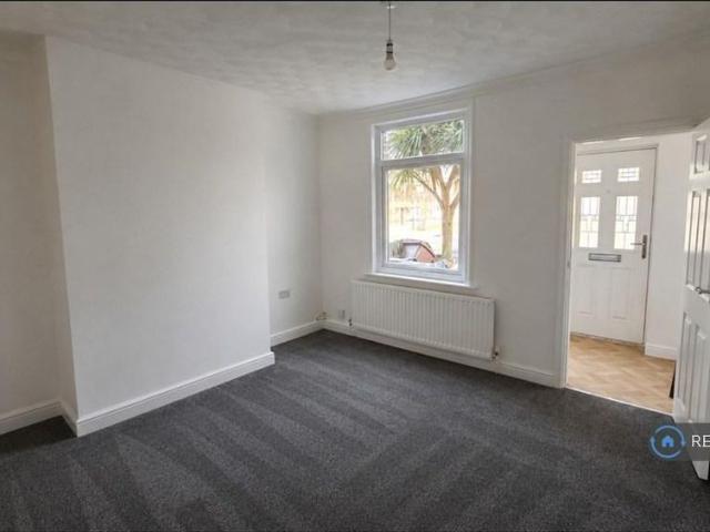 House for rent in Carlton, Monk Bretton