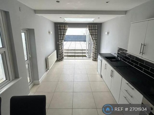 House for rent in Tycoch, Nangreaves