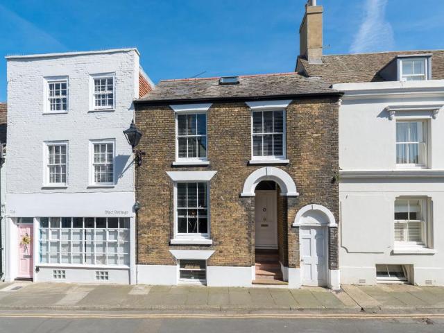 House for rent in Middle Deal, Ash