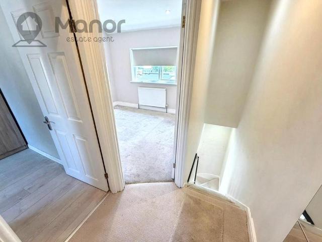 House for rent in Elm Park, Greater London