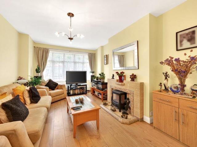 House for rent in London Borough of Croydon, Greater London