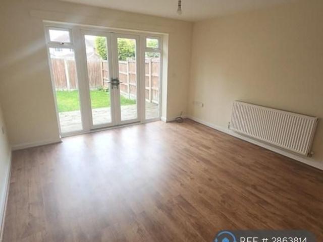 House for rent in Woodsetton, Coseley