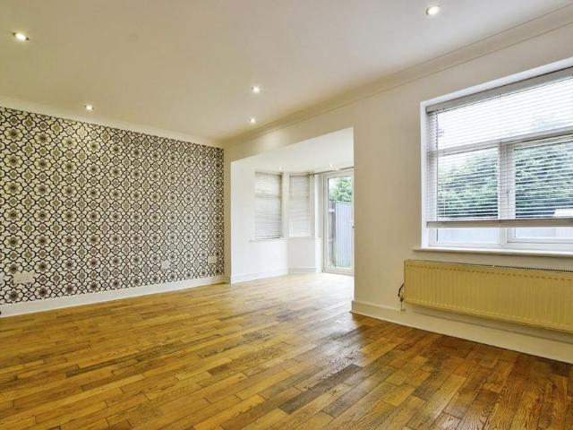 House for rent in Gillbent, Stockport