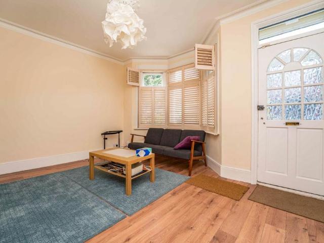 House for rent in London Borough of Ealing, Hanwell