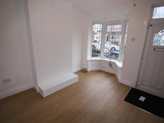 House for rent in Sandfields East, Aberavon