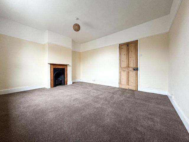 House for rent in Rowbarton, Rumwell