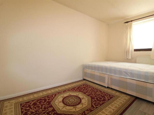 House for rent in Pouchen End, Hertfordshire