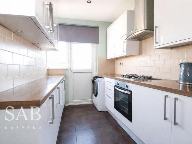 House for rent in London Borough of Ealing, Greenford