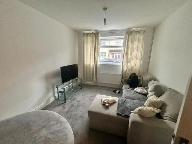 House for rent in Rodbourne, Swindon