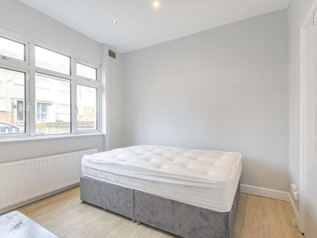 House for rent in West Heath, Greater London