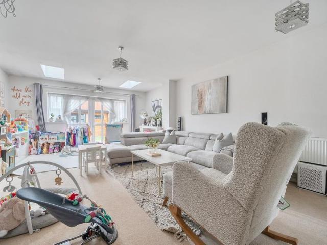 House for rent in Britwell, Slough