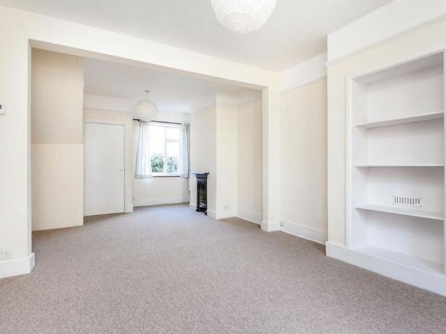 House for rent in The Close, Hampshire