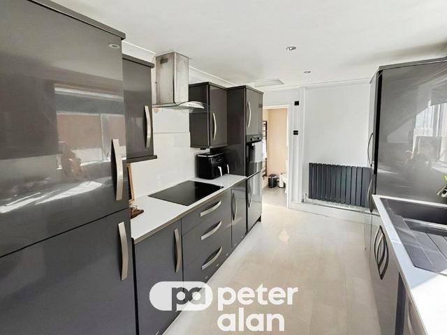 House for rent in Ynysddu, Wales
