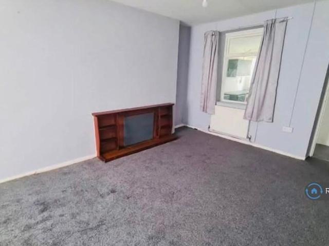 House for rent in Wattstown, Wales