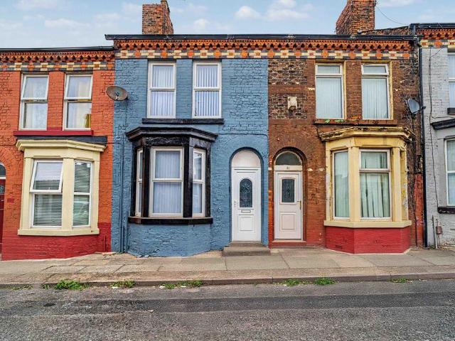 House for rent in Calderstones