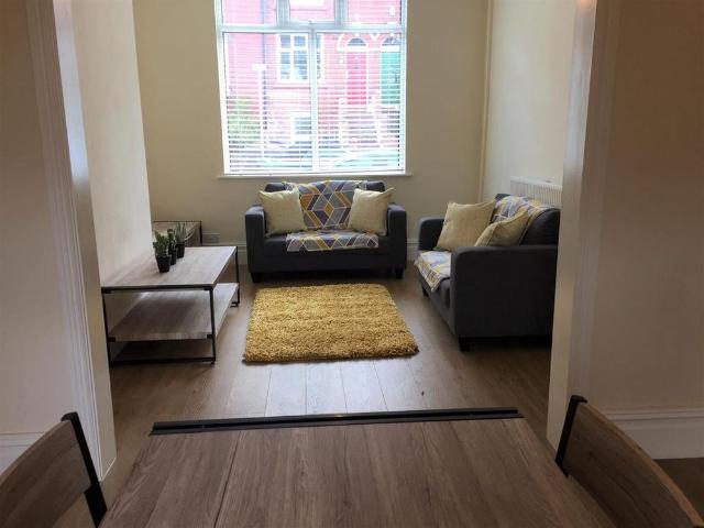 House for rent in Edgeley, Greater Manchester