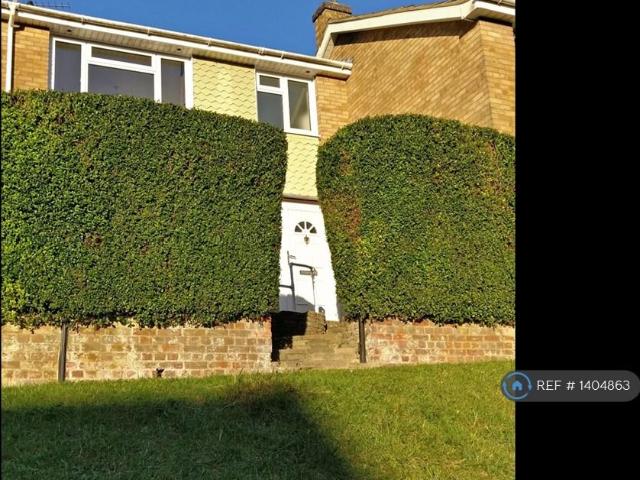 House for rent in Spring Park, Luton